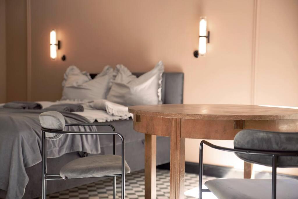 Elegant Apartment In The City Center 브로츠와프 외부 사진